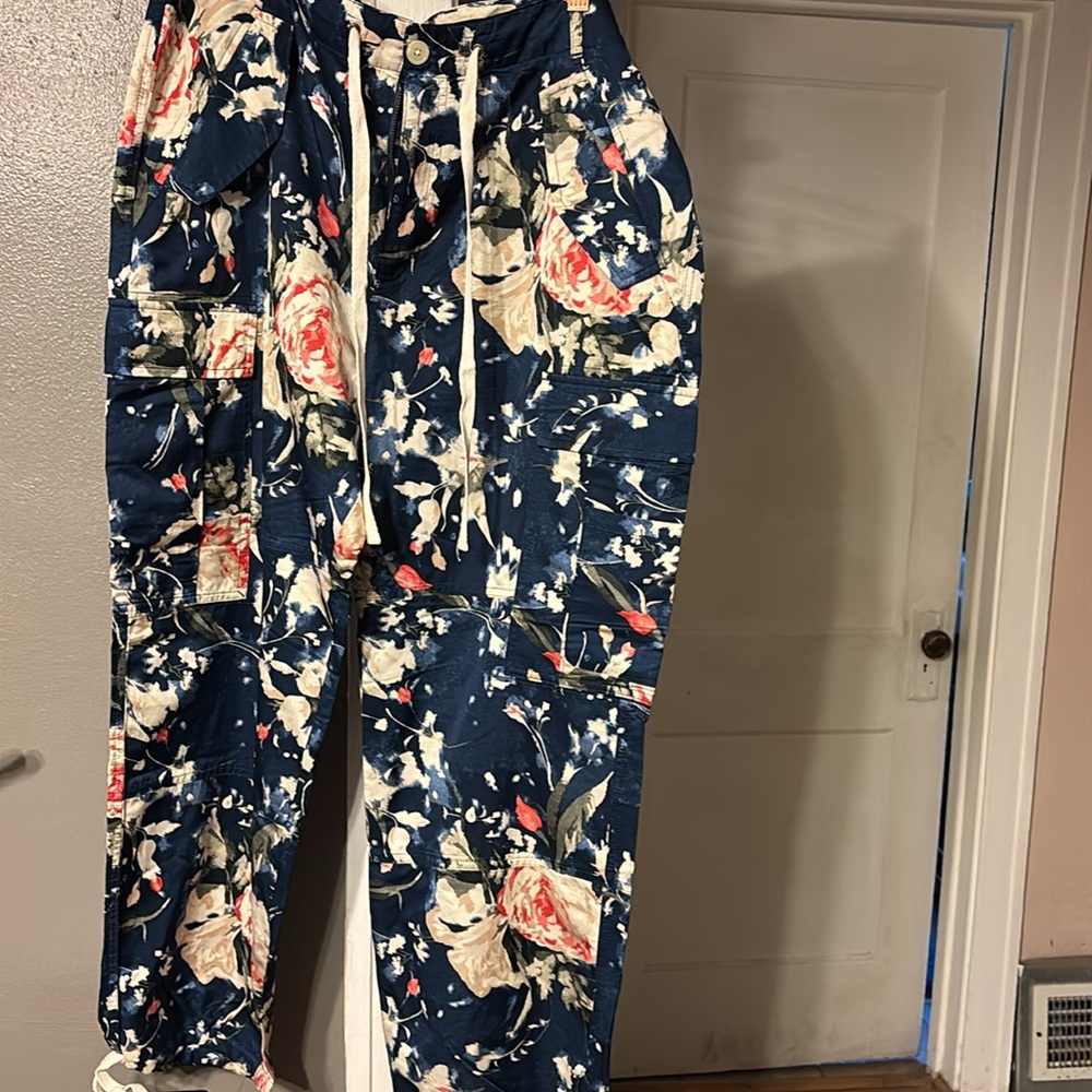 Ralph Lauren Cargo Pants - Picture 3 of 4